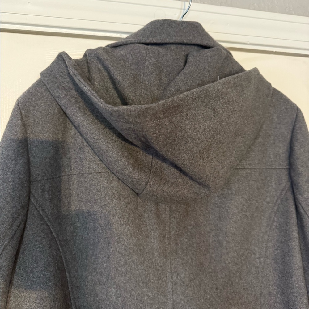 Tower by London Fog Women’s Grey Wool Coat - Picture 7 of 9